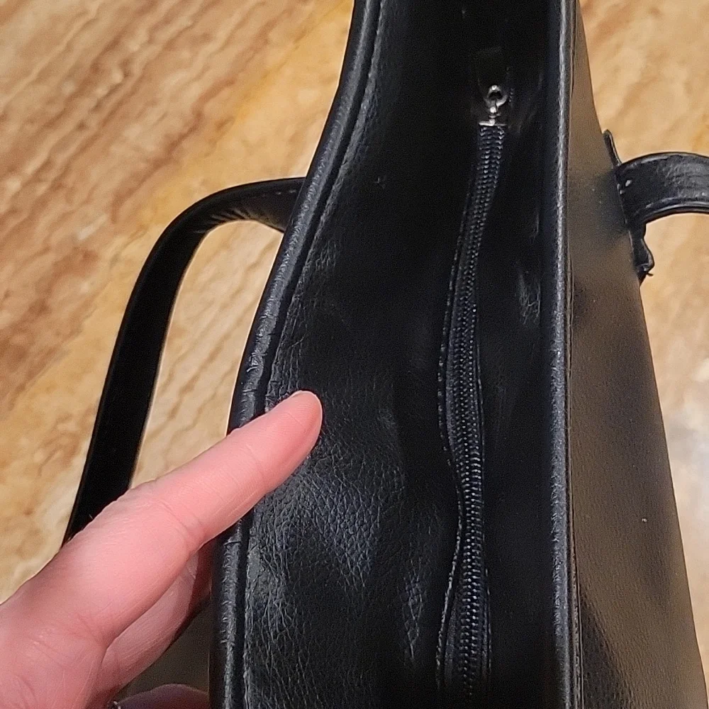 Black laptop/overnight bag